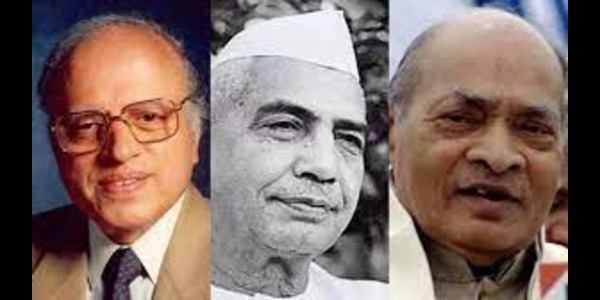 President Confers Bharat Ratna On LK Advani, Narasimha Rao, 3 Others