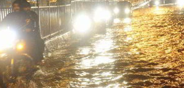 Heavy rain alert in Jammu Kashmir