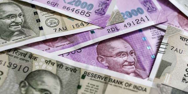 Get new currency notes instead of torn notes