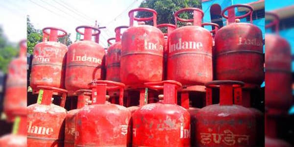 The government gives free LPG connection